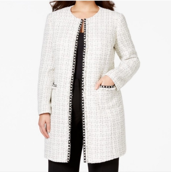 TAHARI ASL Tweed Jacket, pearl trim, black/white, size 6P, old money, fringe - Picture 1 of 7